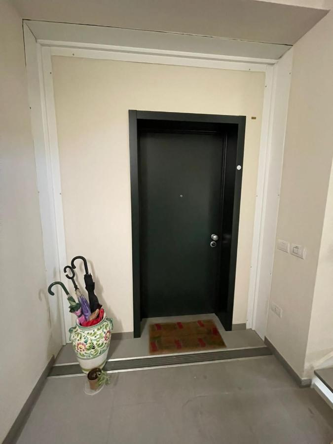 Kasia Porta Sul Mare Di Livorno Free Parking מראה חיצוני תמונה